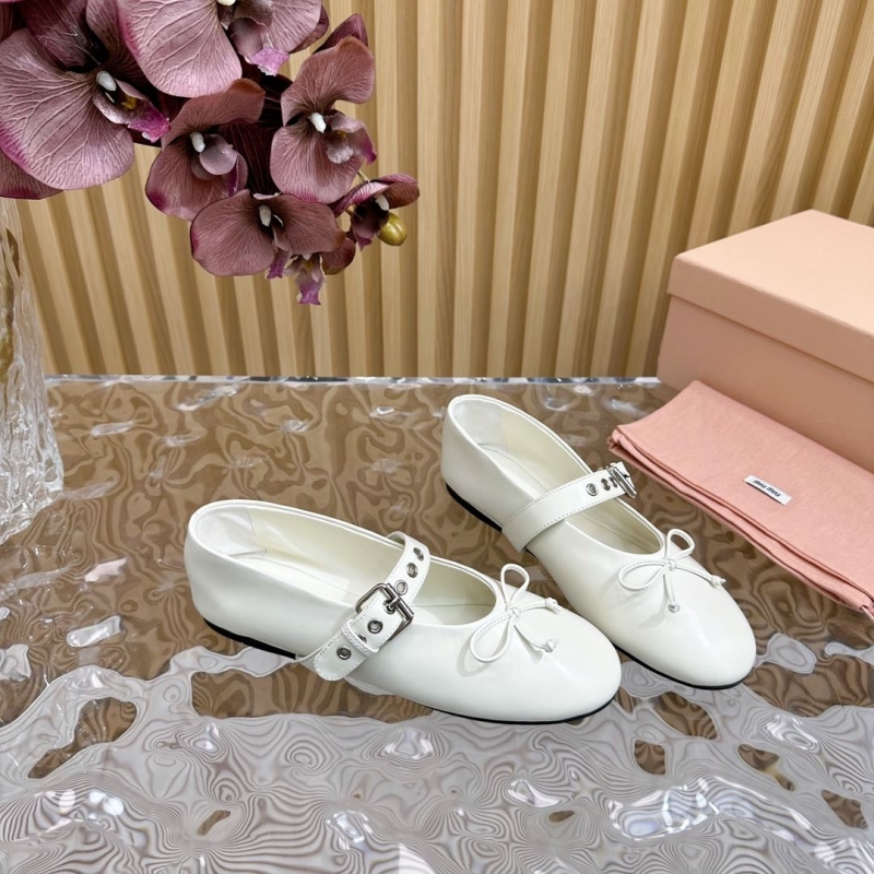 Miu Miu flat shoes